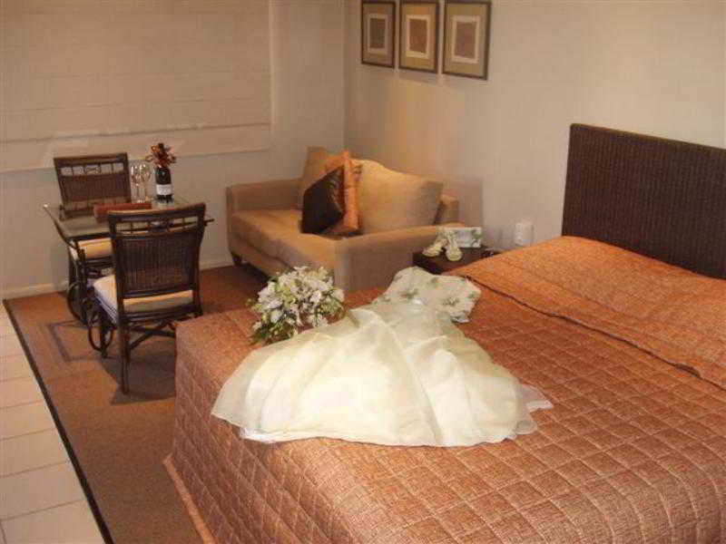 Best Western Bungil Creek Motel Рома Екстер'єр фото