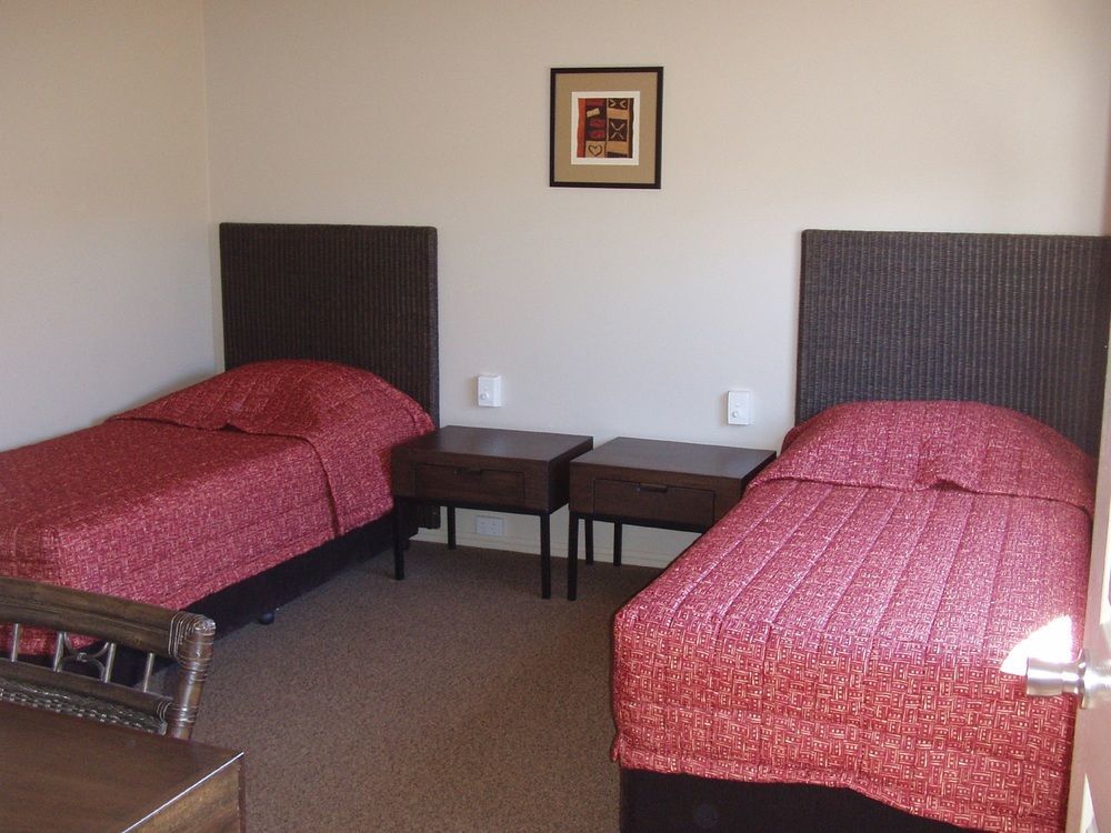 Best Western Bungil Creek Motel Рома Екстер'єр фото